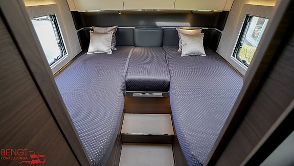 Adria SUPERSONIC 780 SL - MERCEDES 13 of 21