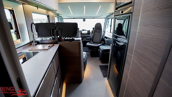 Adria SUPERSONIC 780 SL - MERCEDES 16 of 21
