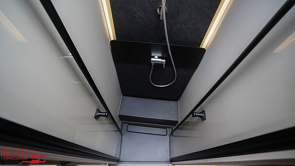 Adria SUPERSONIC 780 SL - MERCEDES 19 of 21