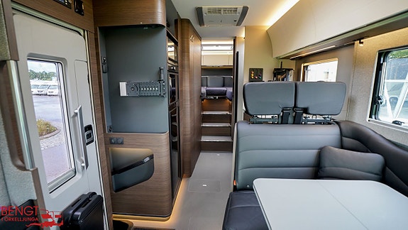Adria SUPERSONIC 780 SL - MERCEDES 8 of 21