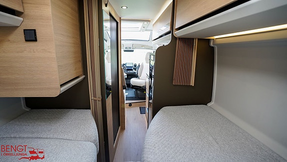 Dreamer D68 SELECT Saphir 15 of 21