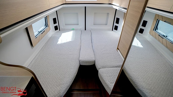 Dreamer D68 SELECT Saphir 14 of 21