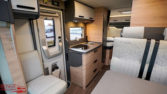 Knaus LIVE TI PLATINUM SELECTION 650 MEG 7 of 21