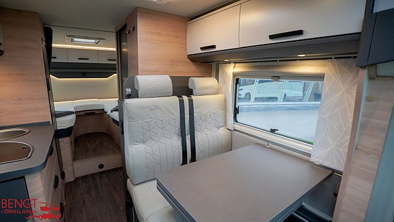 Knaus LIVE TI PLATINUM SELECTION 650 MEG 8 of 21