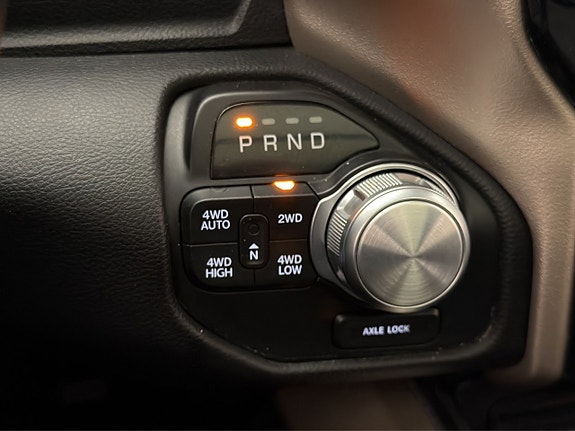 Dodge RAM 1500 24 of 30