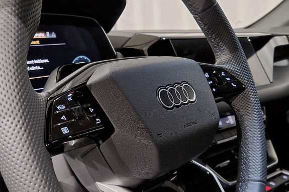 Audi e-tron GT 14 of 25