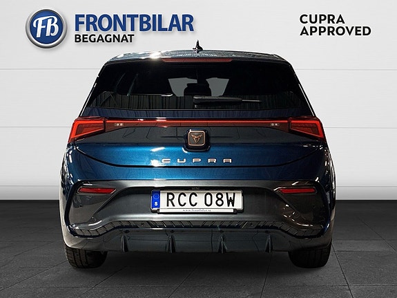 Cupra Born 7 of 25