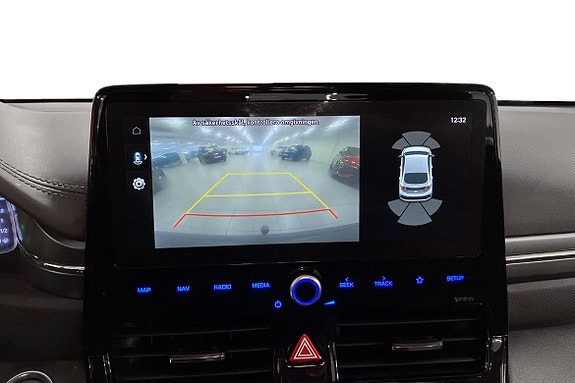 Hyundai IONIQ 10 of 13