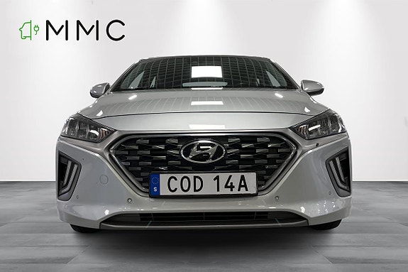 Hyundai IONIQ 4 of 13