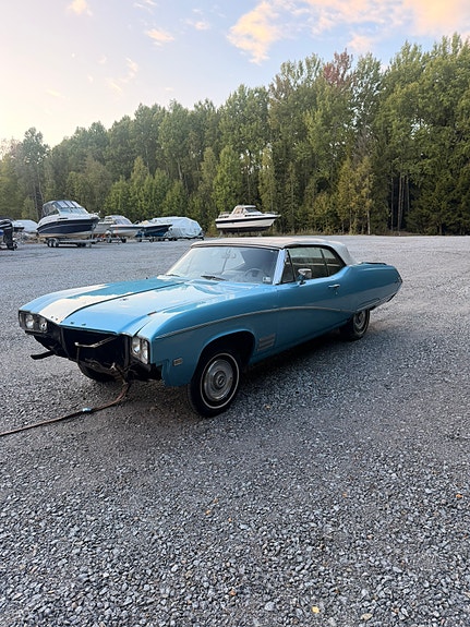 Buick Skylark 3 of 17