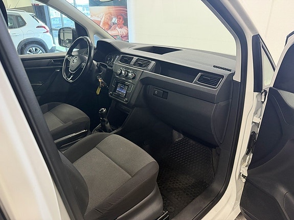 Volkswagen Caddy 13 of 15