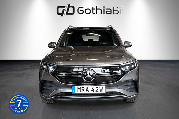 Mercedes-Benz EQB300 2 of 30
