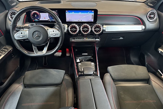 Mercedes-Benz EQB300 15 of 30