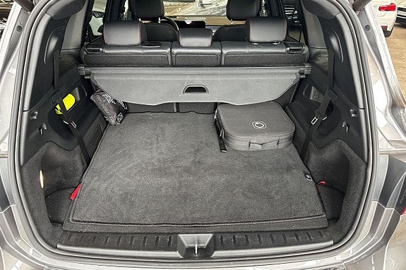 Mercedes-Benz EQB300 13 of 30