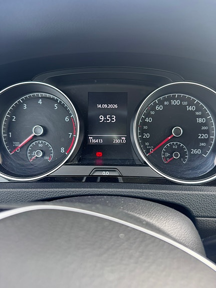 Volkswagen Golf VII 7 of 10