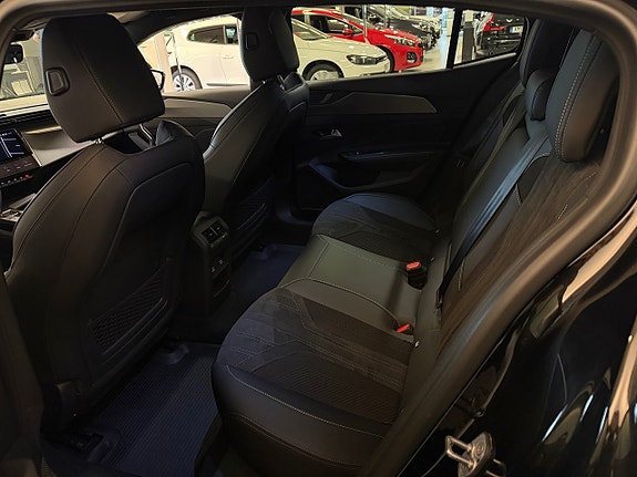 Peugeot 408 21 of 26