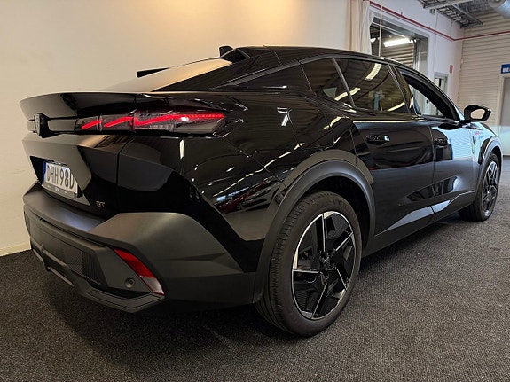 Peugeot 408 3 of 26