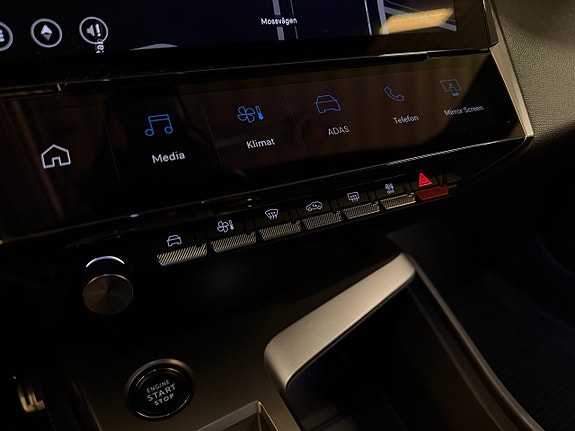 Peugeot 408 17 of 26