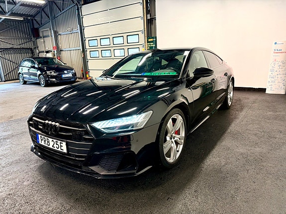 Audi A7 2 of 29