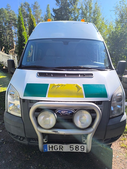 Ford Transit 7 of 12