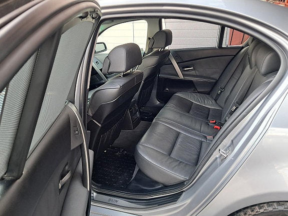 BMW 525 13 of 21