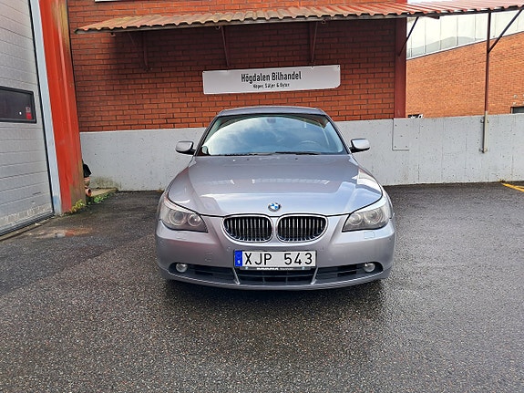 BMW 525 2 of 21