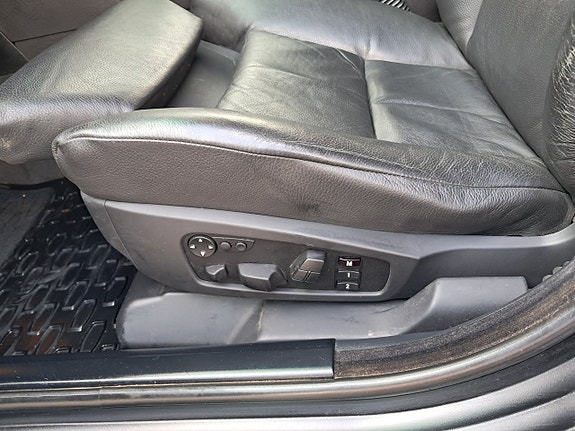 BMW 525 11 of 21