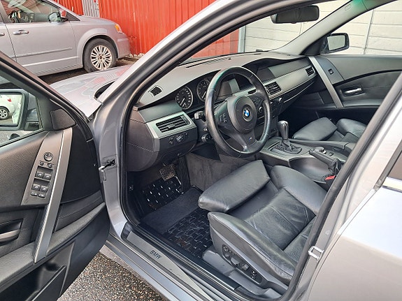 BMW 525 10 of 21