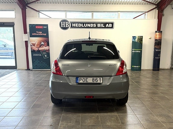 Suzuki Swift 9 of 18