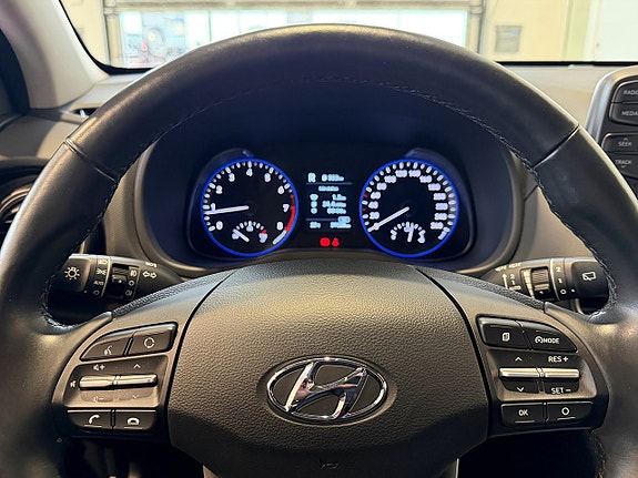 Hyundai Kona 17 of 19