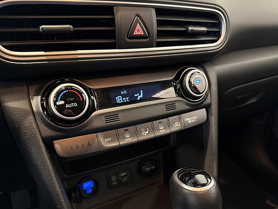 Hyundai Kona 15 of 19