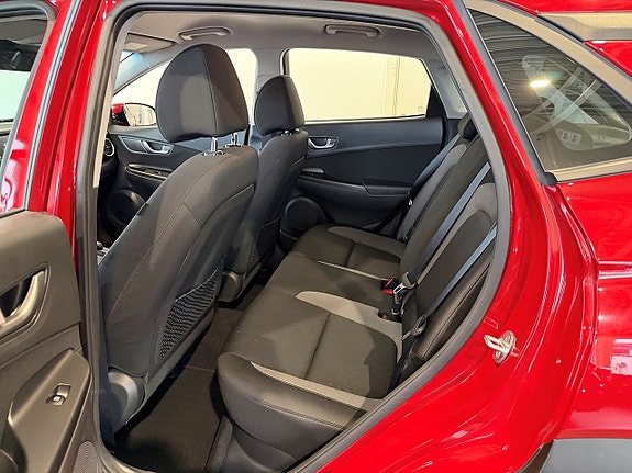 Hyundai Kona 11 of 19