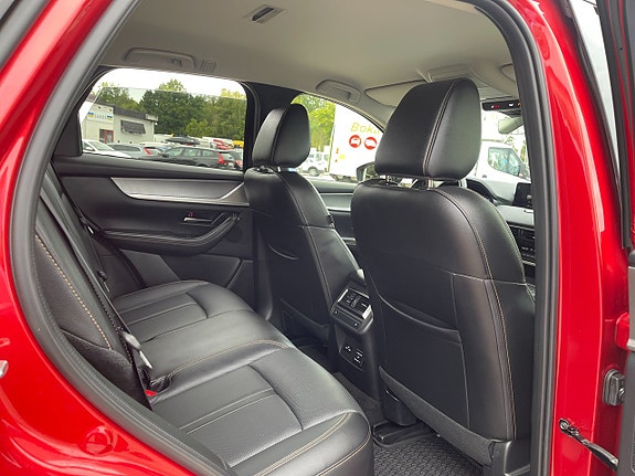 Mazda CX-60 18 of 29