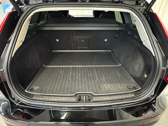 Volvo V60 26 of 29