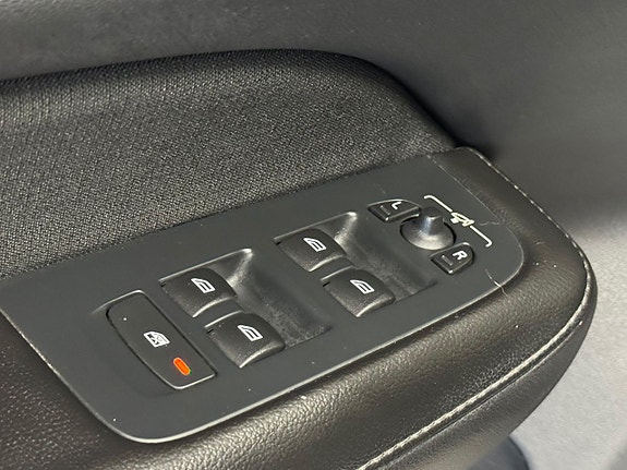 Volvo V60 15 of 29