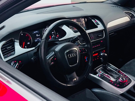 Audi A4 9 of 19