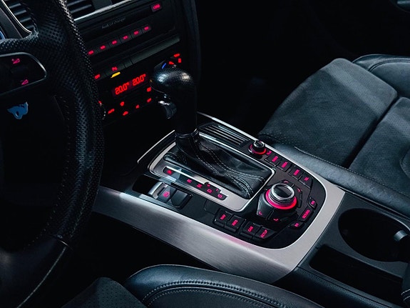 Audi A4 11 of 19