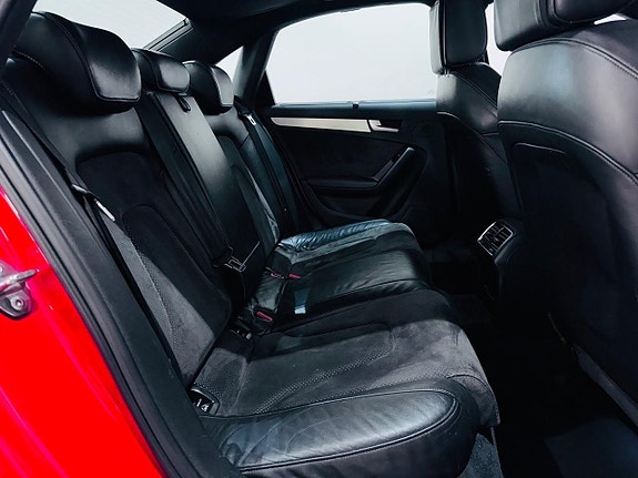 Audi A4 8 of 19