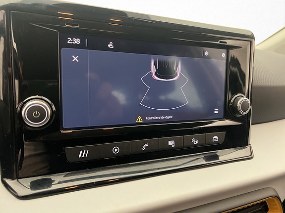 Seat Arona 19 of 30