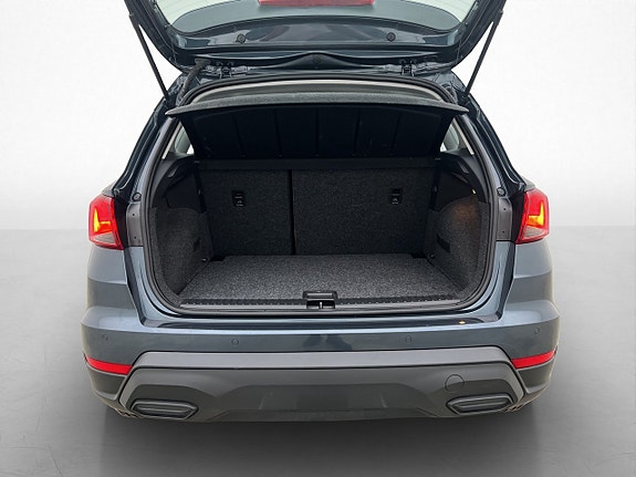 Seat Arona 27 of 30