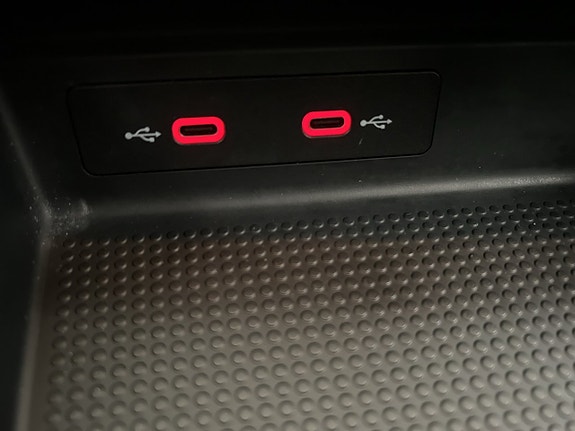 Seat Arona 23 of 30