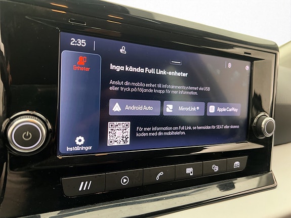 Seat Arona 20 of 30