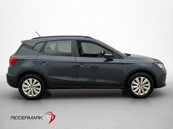 Seat Arona 9 of 30