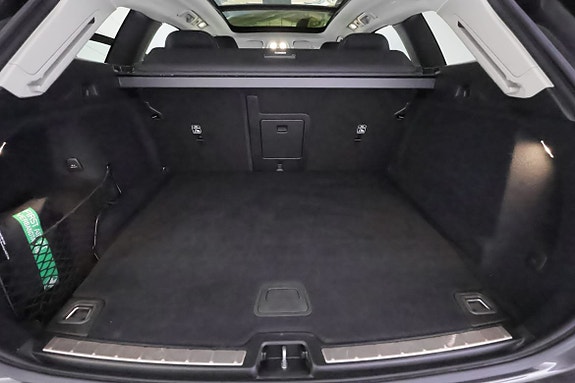 Volvo XC60 25 of 28