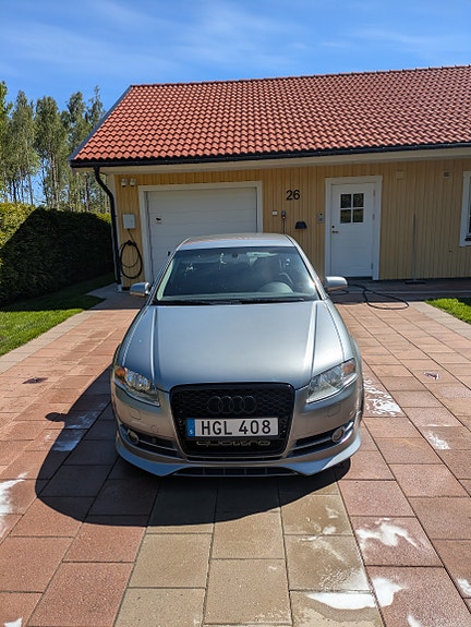 Audi A4 3 of 8