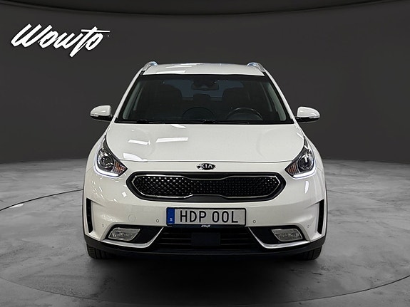 Kia Niro 2 of 19