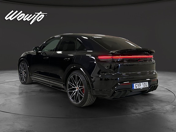 Porsche Macan GTS 6 of 17