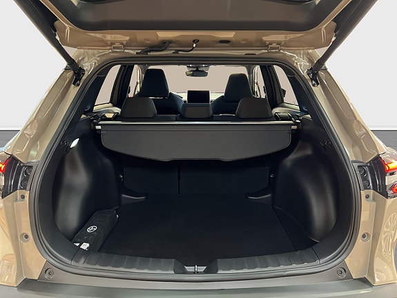Toyota Corolla Cross 15 of 17