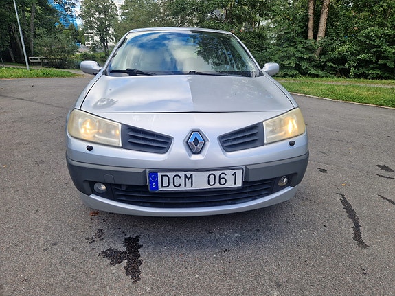 Renault Megane II 3 of 7