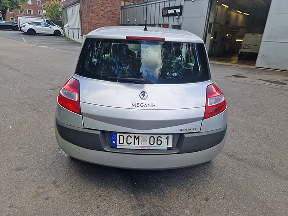 Renault Megane II 4 of 7